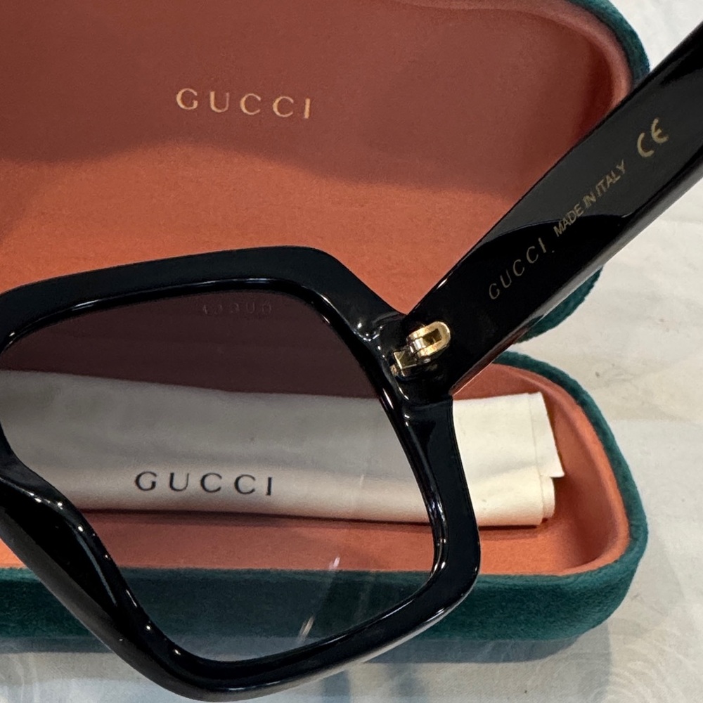 Authentic Gucci Black Sunglasses with Gold Accents - Picture 8 of 14